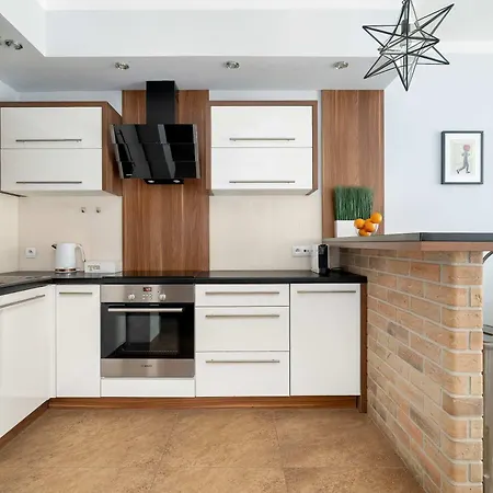 Apartment Przytulny Apartament Z Parkingiem Poznan Towarowa 41 By Heyrent Posen